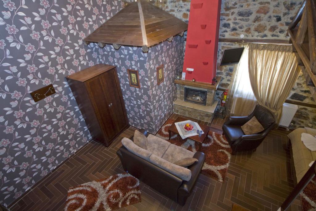 Guesthouse Elati - Pella Палайос-Агиос-Атанасиос Экстерьер фото